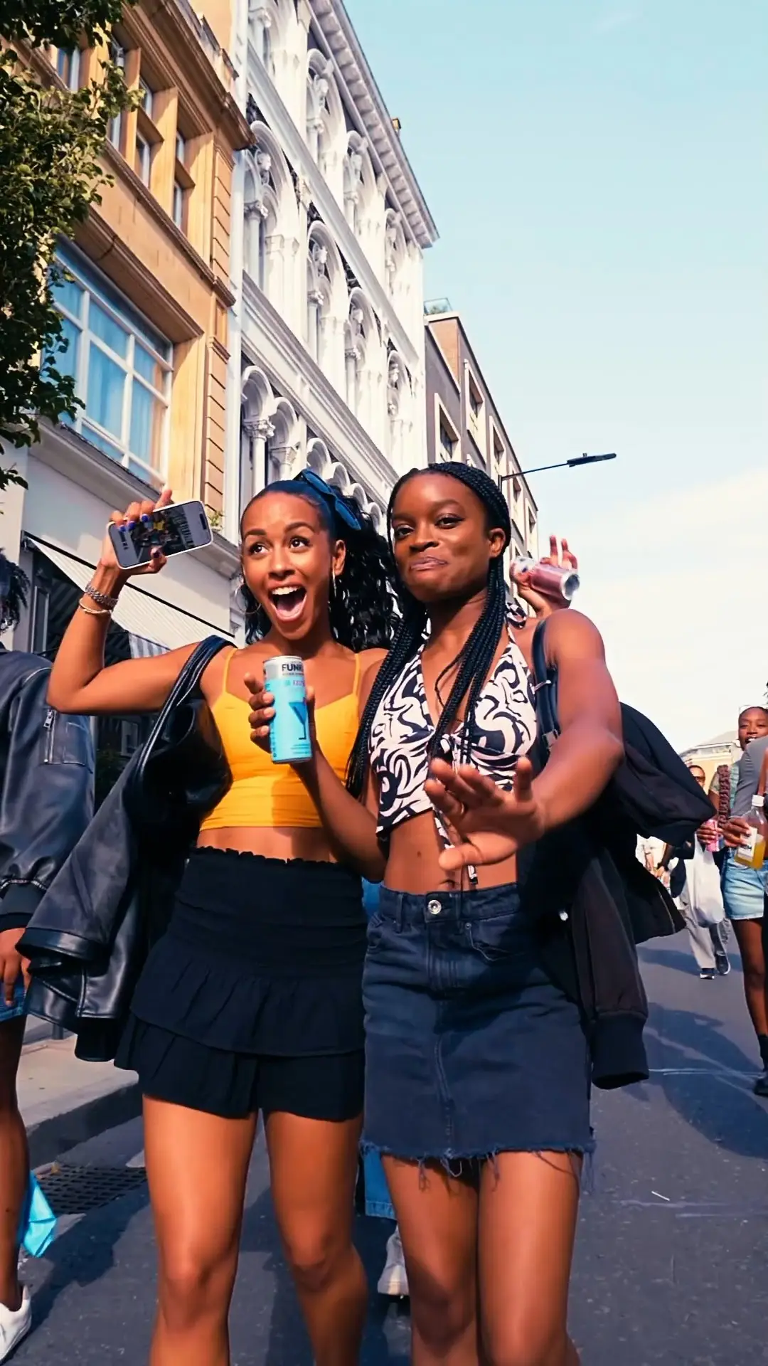 Reklama PhatBuns Notting Hill Carnival Thumbnail